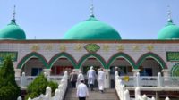 Hukum Orang Kafir Masuk Masjid