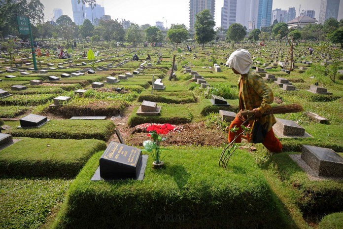 Tempat Pemakaman Wanita Non Muslim yang Mengandung Janin Muslim