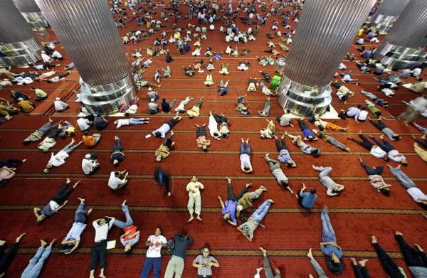 Wajibkah Qodho Puasa Bagi Orang Yang Tidur Dua Hari Di Bulan Ramadhan?