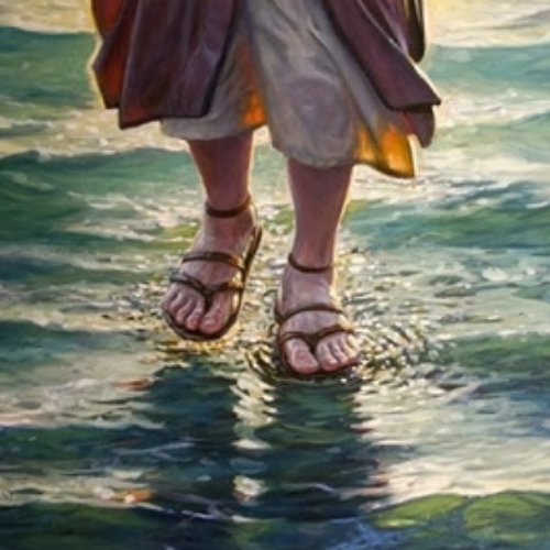 Kisah Wali Allah Sholat di Atas Air dan Menyelamatkan Kapal Tenggelam